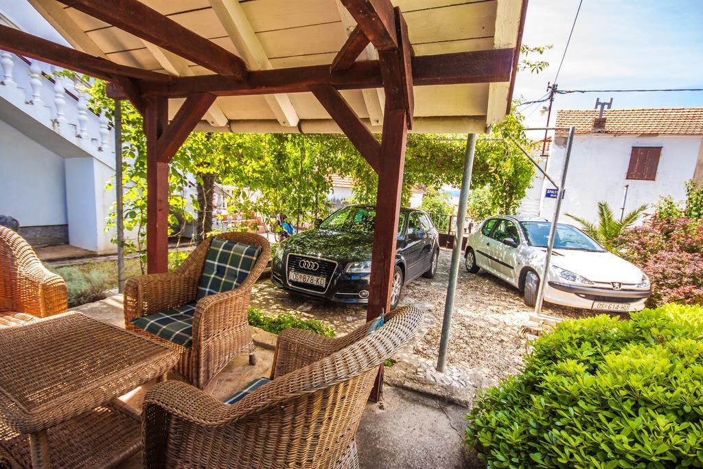 Apartman Joso Diklo Buitenkant foto