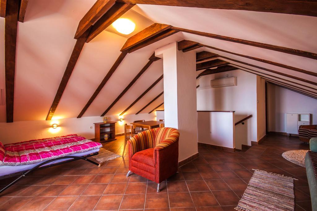 Apartman Joso Diklo Buitenkant foto