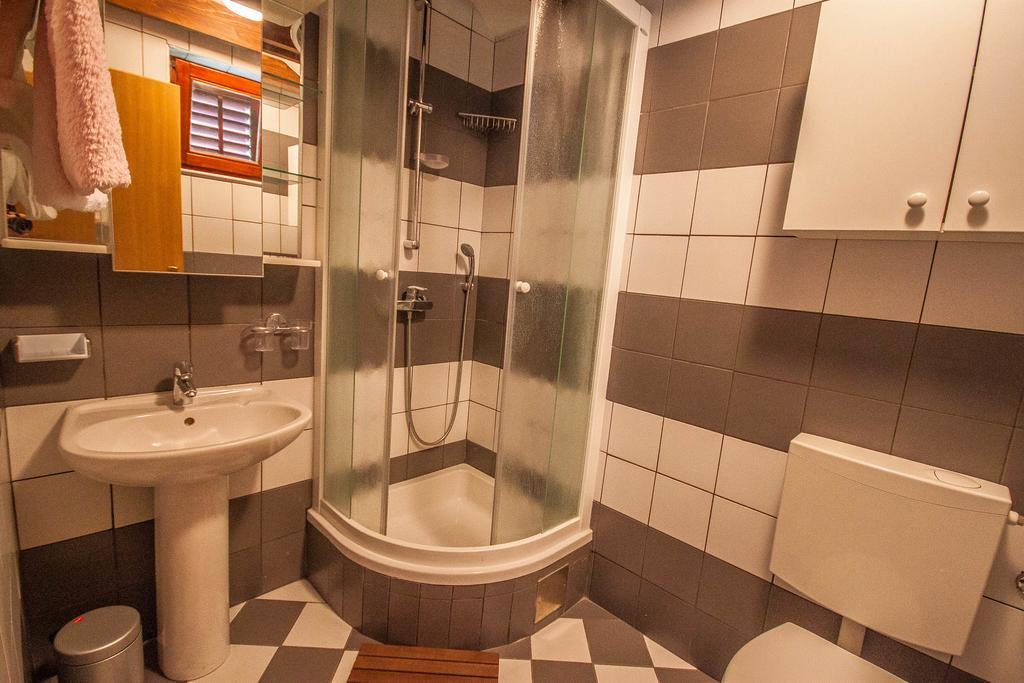 Apartman Joso Diklo Buitenkant foto