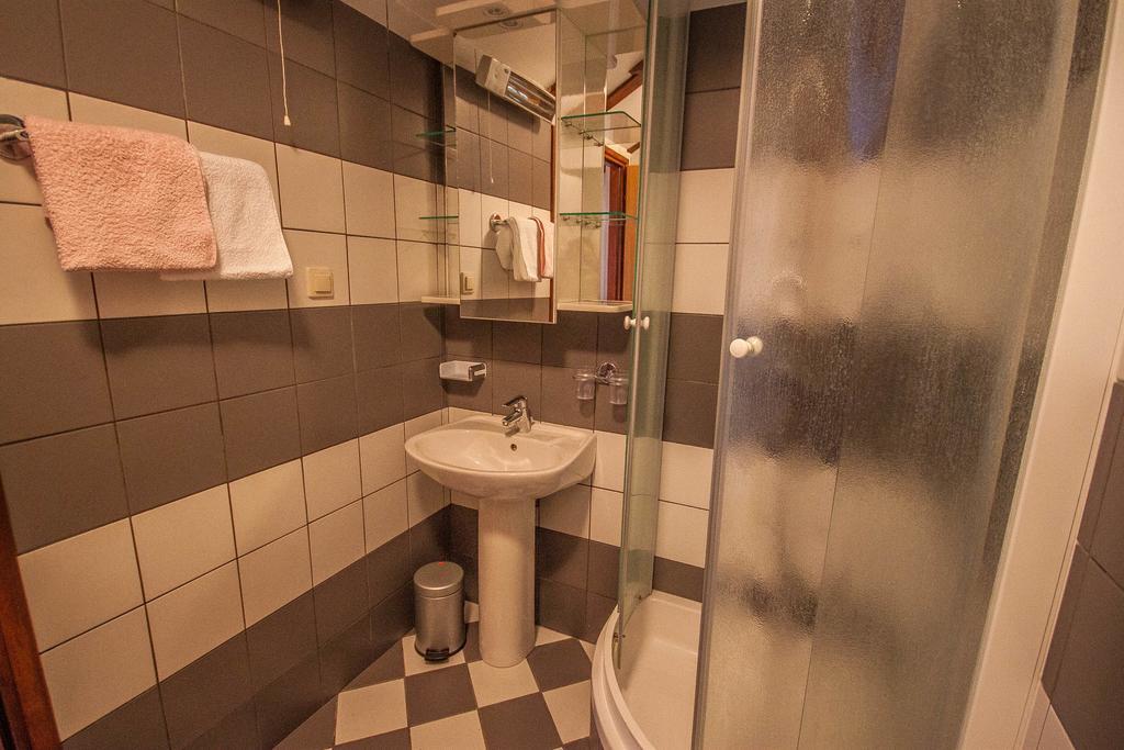 Apartman Joso Diklo Buitenkant foto